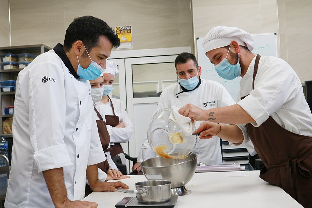 La formación, clave para convertirse en un chef pastelero